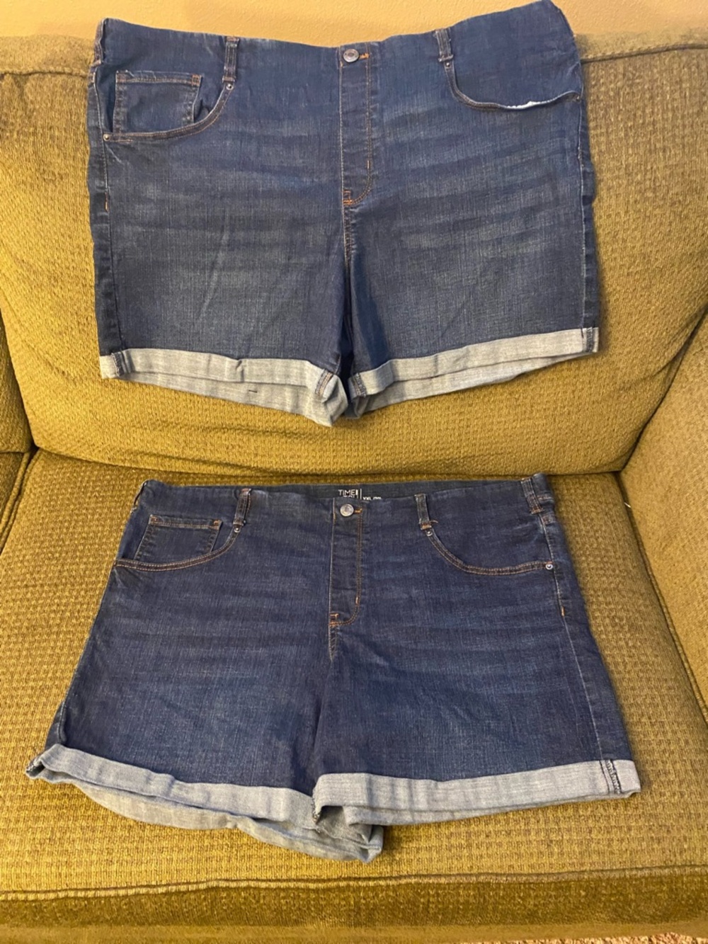 Time and Tru Dark Blue Rolled Cuff Jean Shorts